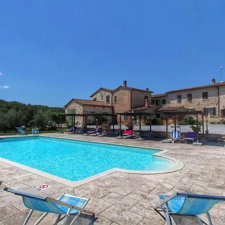 Holiday home Vintage With Pool In Asciano