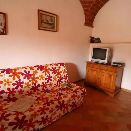 Holiday home Vintage With Pool In Asciano