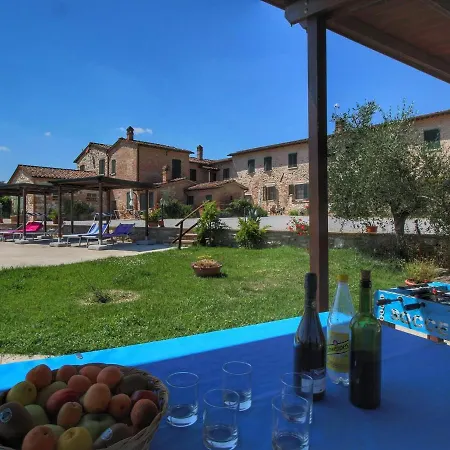 Vintage With Pool In * Asciano