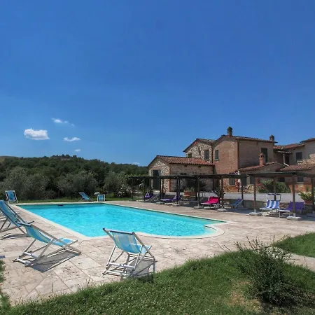 Vintage With Pool In Holiday home *