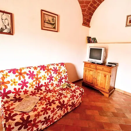 Vintage With Pool In * Asciano