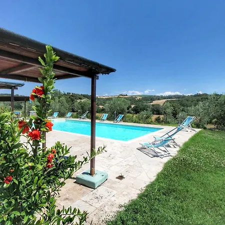 In Tuscany With Pool & Scenic Views Prázdninový dům *