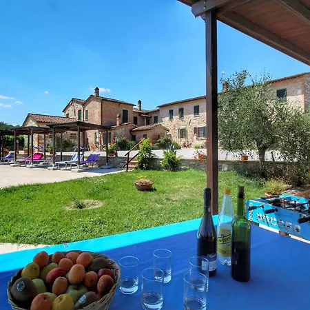 Vintage With Pool In * Asciano